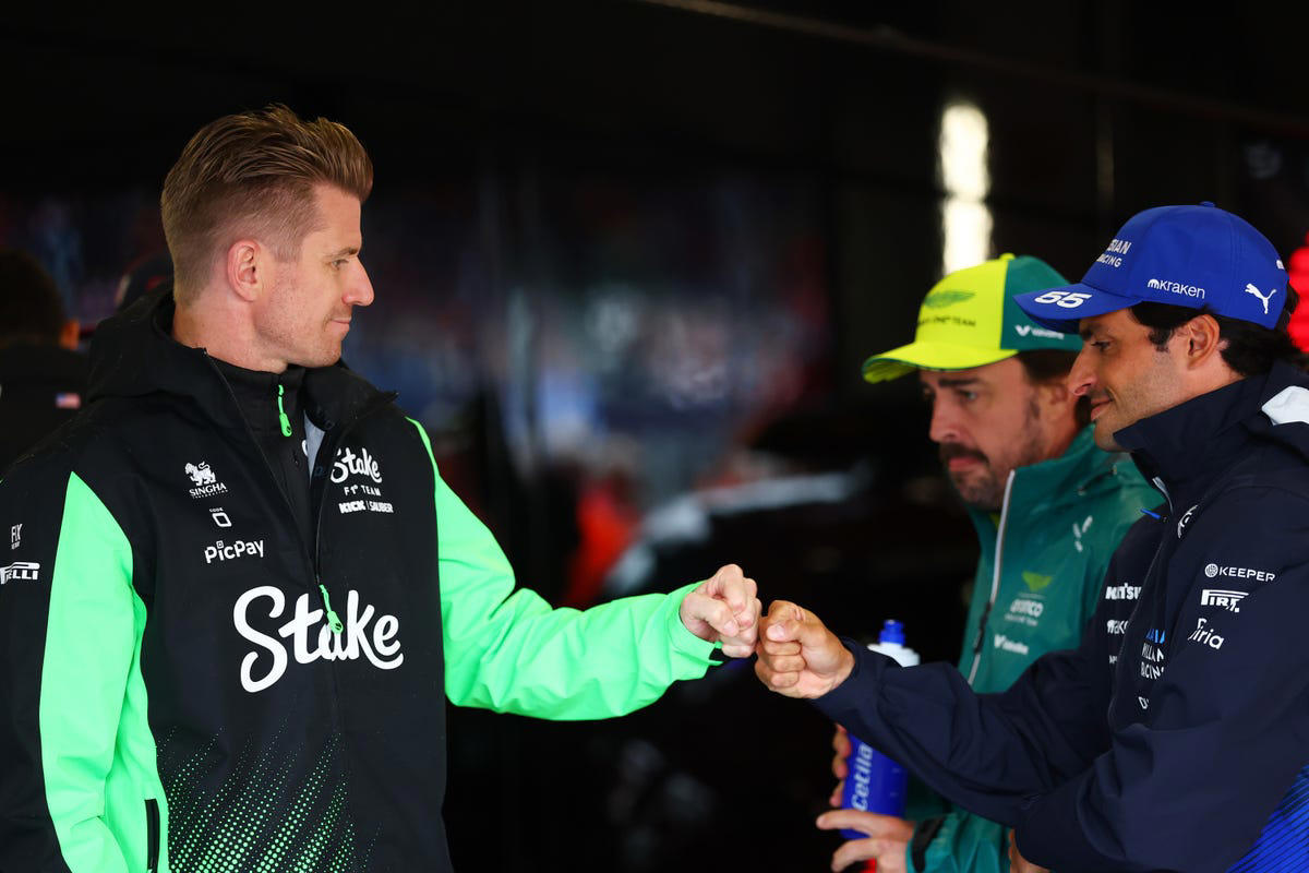 Carlos Sainz revela por qué Nico Hülkenberg es un ejemplo a seguir para Williams F1: "Siempre ha sido top 5"