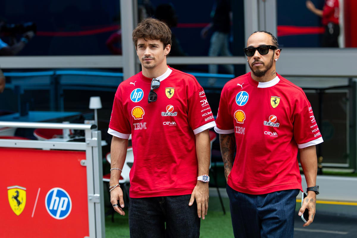 Charles Leclerc sale en defensa de Ferrari F1 tras las criticas de Lewis Hamilton: "El equipo tiene potencial"