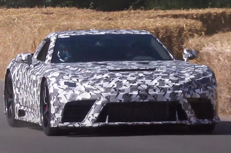 GR GT3がサプライズ出走！ トヨタのスーパースポーツが英国モータースポーツイベントに登場