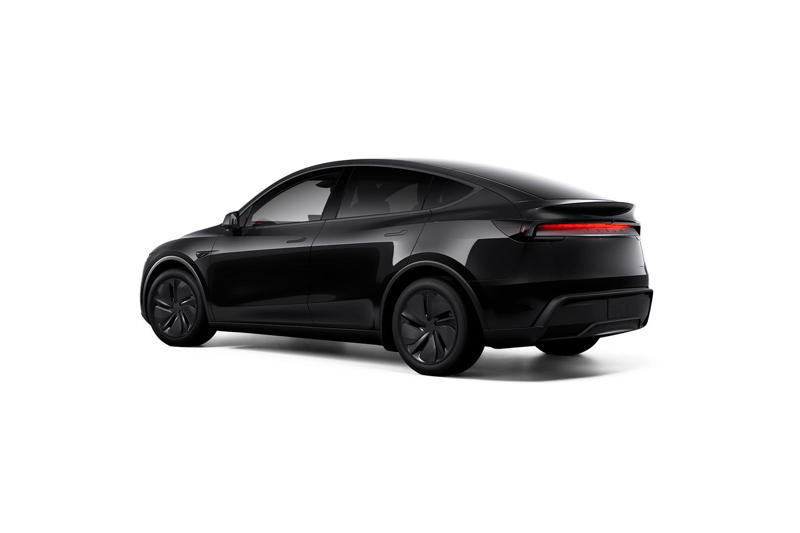 2025 Tesla Model Y gets range boost, new colour in Australia