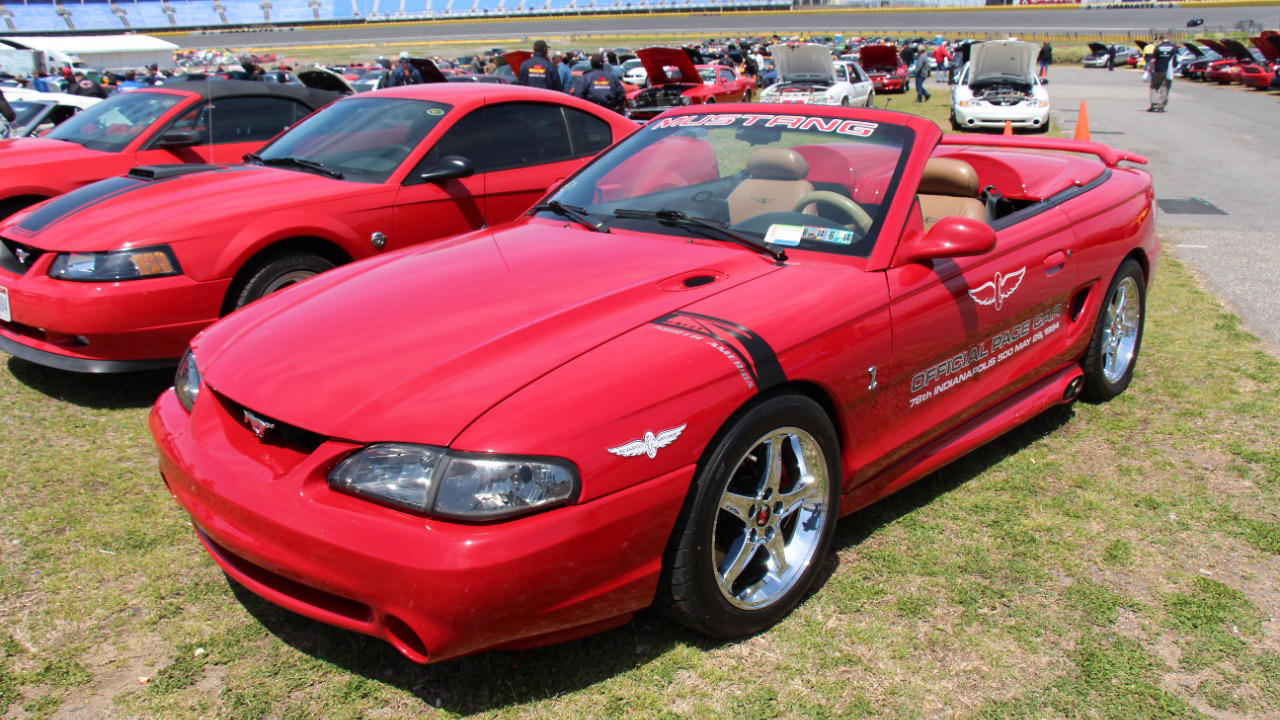1994 Ford Mustang SVT Cobra R: race bred