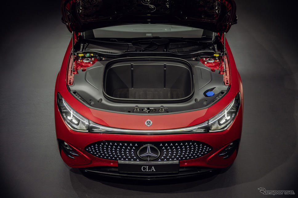 メルセデスベンツ『CLA』新型、米国は「2つのEV」を導入