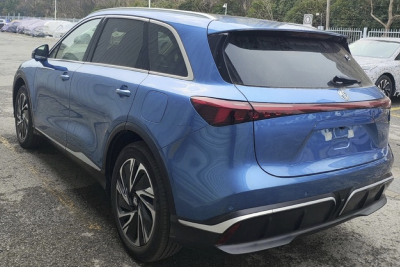 MG S6 EV breaks cover as new Tesla Model Y rival
