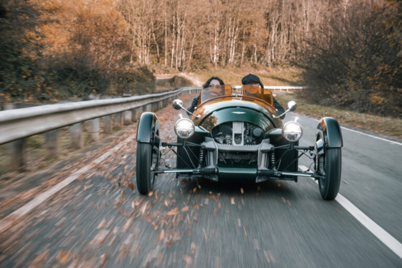 New bill could shut down the Polaris Slingshot and similar three-wheelers