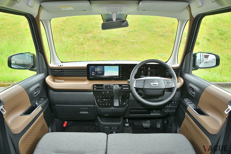 日産の軽スーパーハイトワゴン「ルークス」がフルモデルチェンジ！ “キューブミニ”と呼びたくなる「実用的なのにおしゃれな内外装」とは
