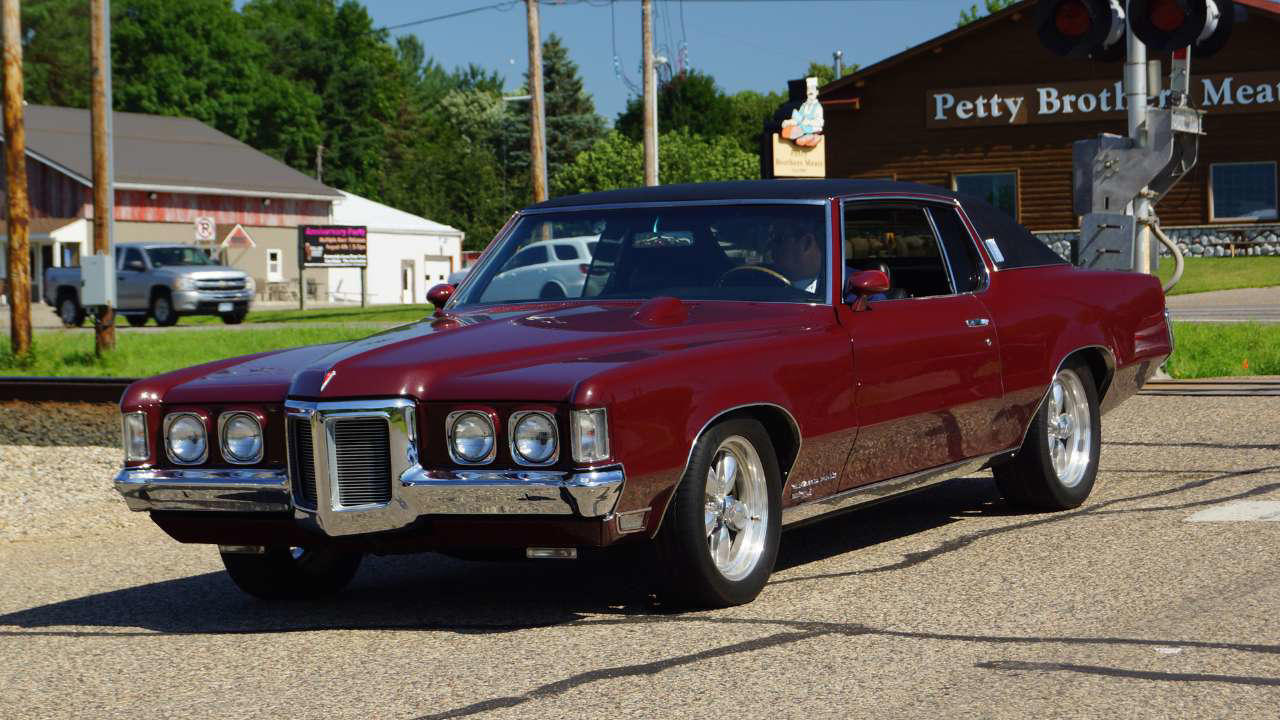 Pontiac, Luxury met real speed in the overlooked 1969 Pontiac Grand Prix SJ
