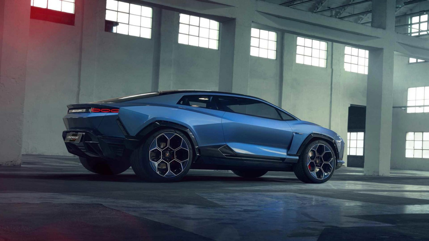 Lamborghini CEO believes company is 'missing' a proper four-seat GT car
