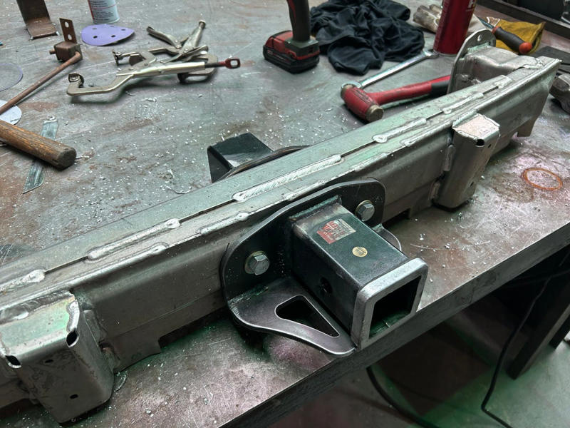 Meet the Florida Man Who Tows His Welding Equipment Trailer With His Bumper-Less Porsche 911