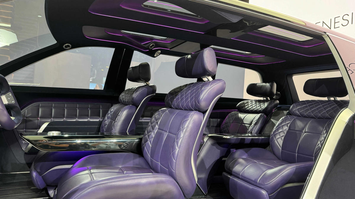 Genesis is struggling with pillarless coach doors but refuses to give up