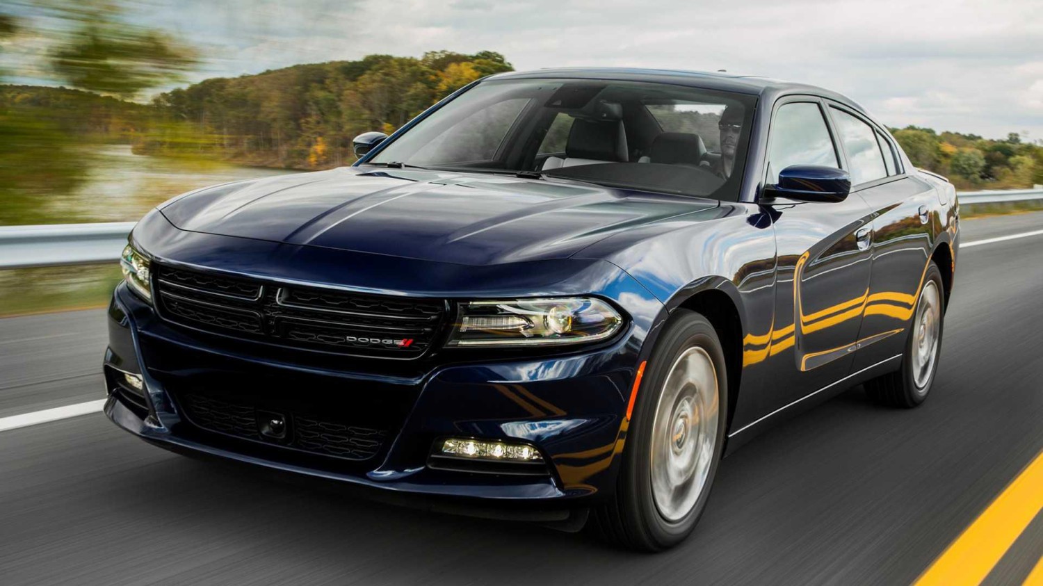 Dodge doesn't rule out a lower priced Charger below R/T