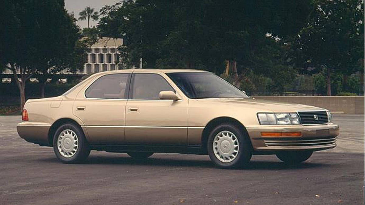 レクサス「LS」36年の歴史に終止符、250台限定「ヘリテージエディション」で有終の美