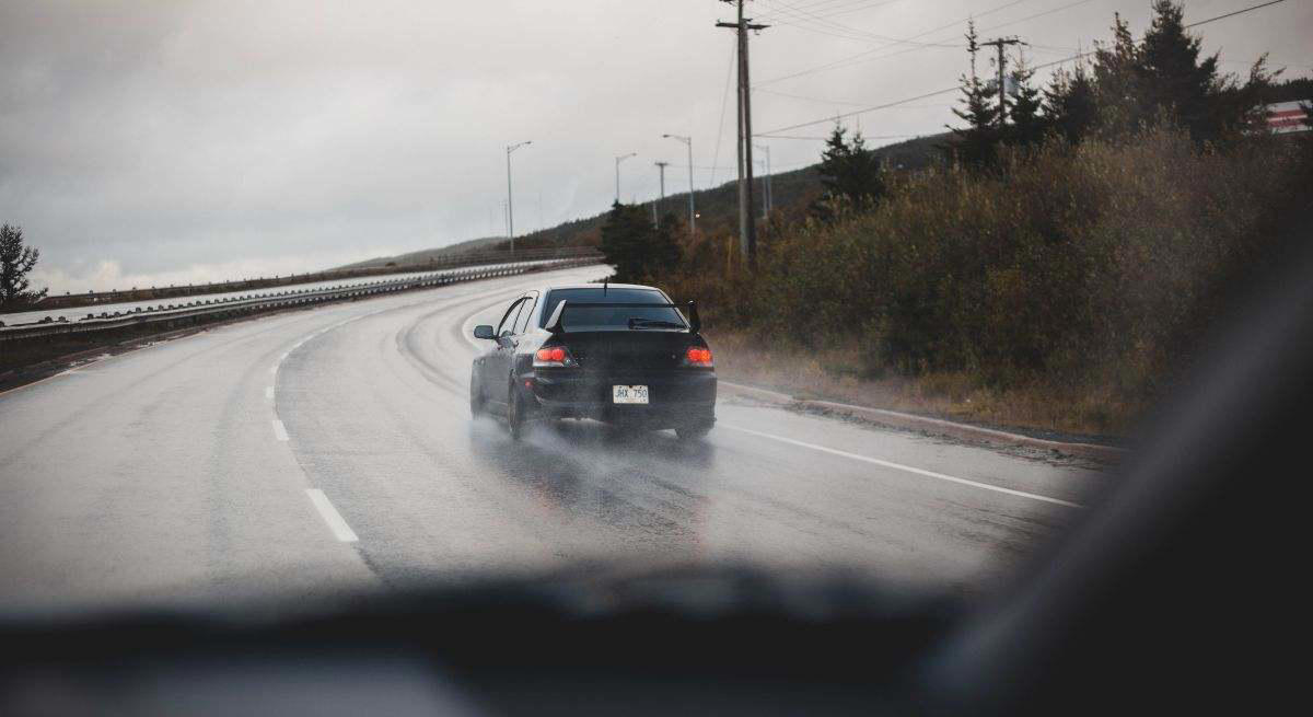 La pérdida de potencia al subir cuestas no siempre es culpa del motor: los expertos aclaran cuáles son las causas más comunes