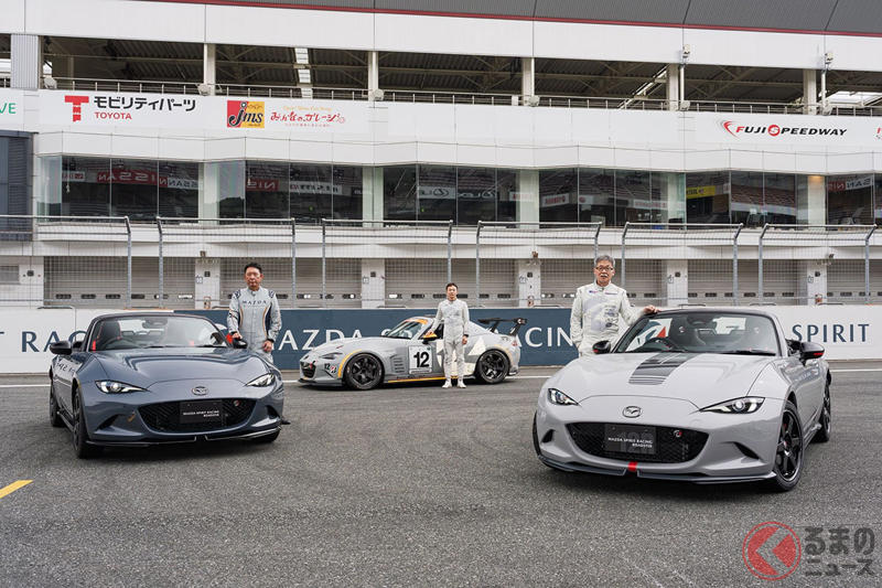 761万円！ マツダ「“新”ロードスター」発表！ 超パワフルな2リッター「匠“手組み”エンジン」採用！ 最高峰の「MSRロードスター／12R」 こだわり強い開発陣の“想い”とは