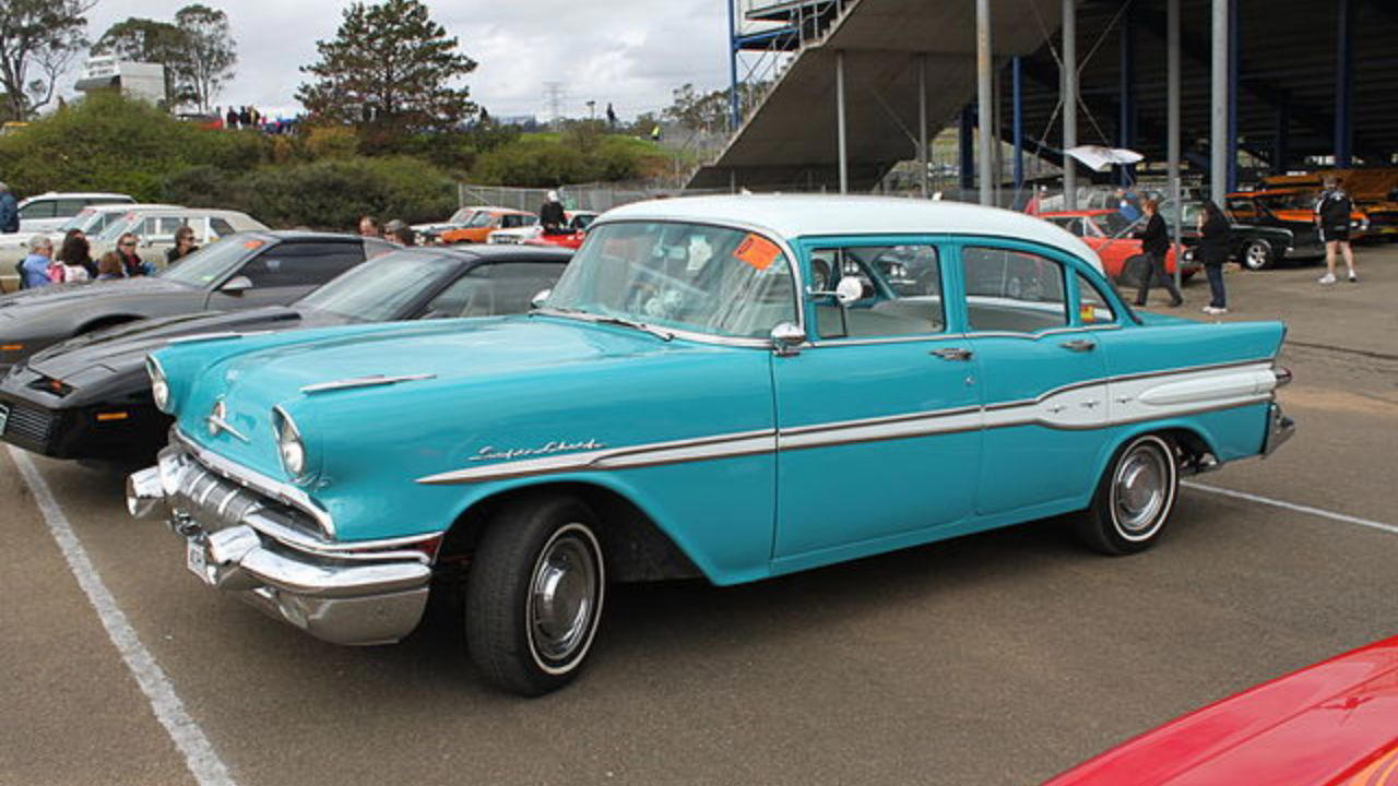 Pontiac, Pontiac’s 1957 Star Chief stretched everything including expectations
