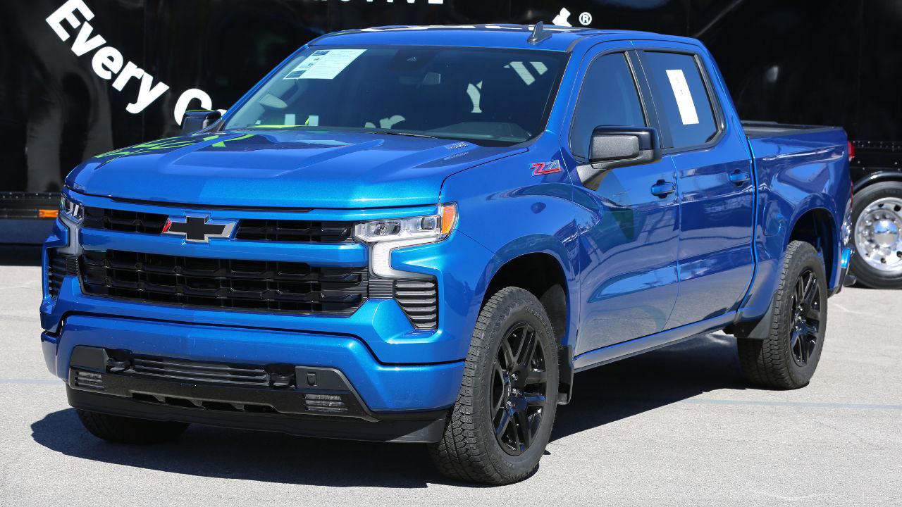 GM, GM just raised its outlook as truck sales and policy shifts boost performance