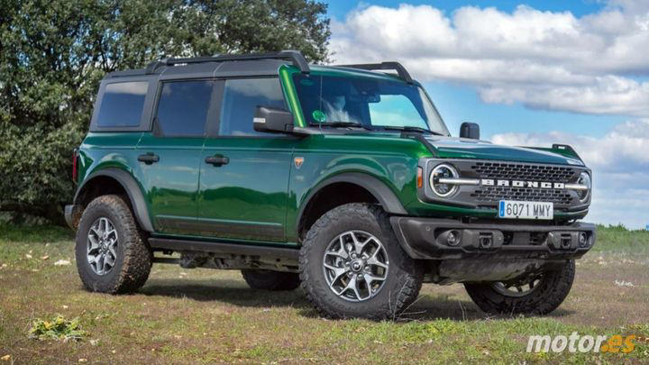 Por qué tienes que cambiar los cuatro neumáticos a la vez si tienes un 4x4