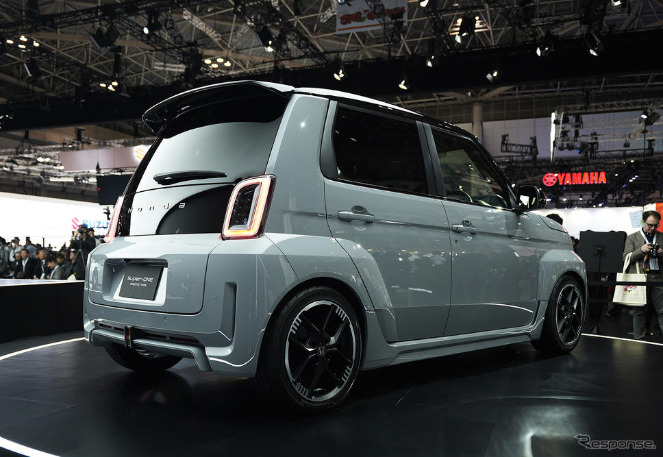 「ブルドッグみたいだぜ！」ホンダがホットな小型EV『スーパーワン』公開！ SNSでは「和製アバルト」との期待も