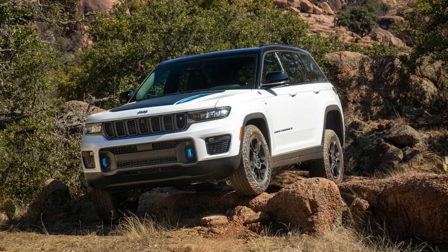 Jeep is again heading off-road with its popular midsize SUV