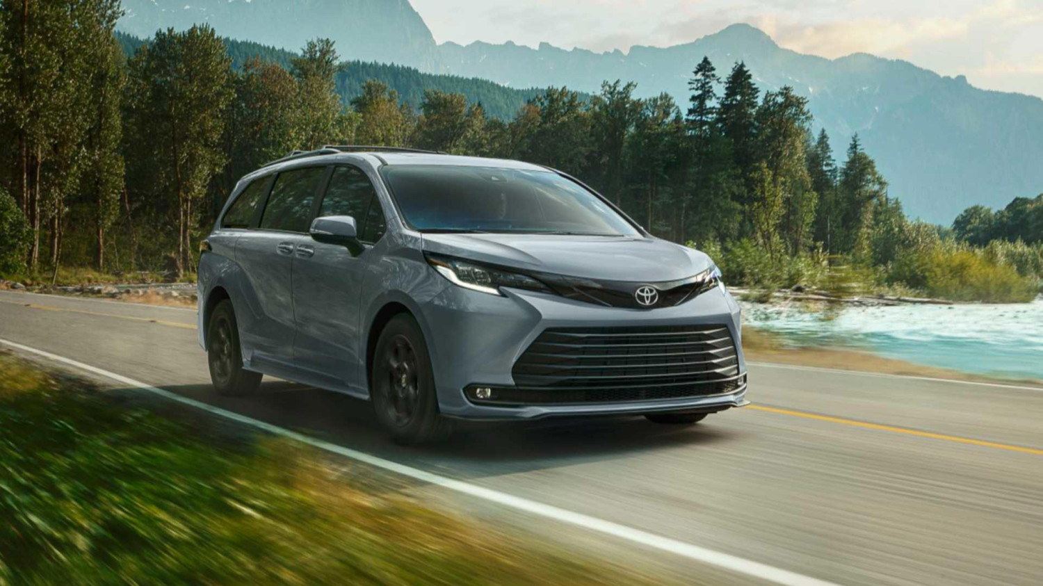 Best AWD minivans for 2026 | New all-wheel drive minivans