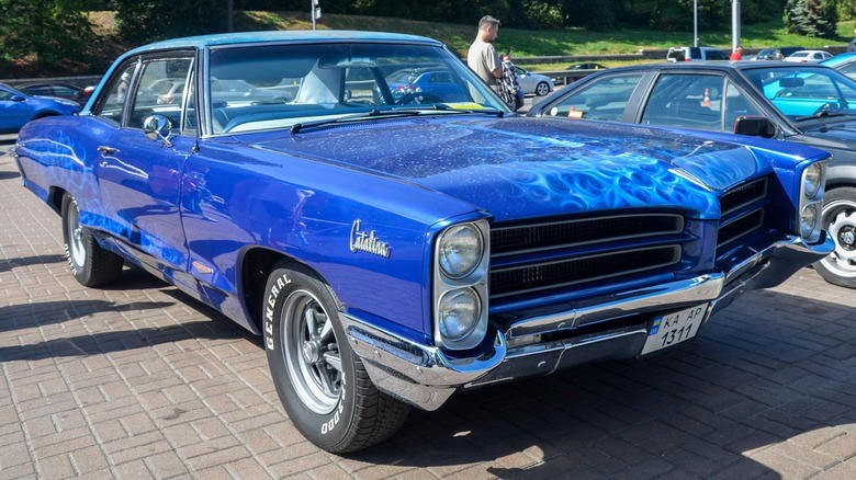 Pontiac Catalina Vs. Bonneville – The Biggest Differences Explained