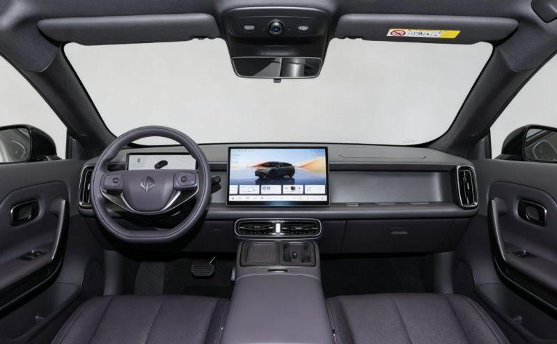 Las primeras pruebas del Leapmotor B05 en Europa mide sus posibilidades en nuestro mercado
