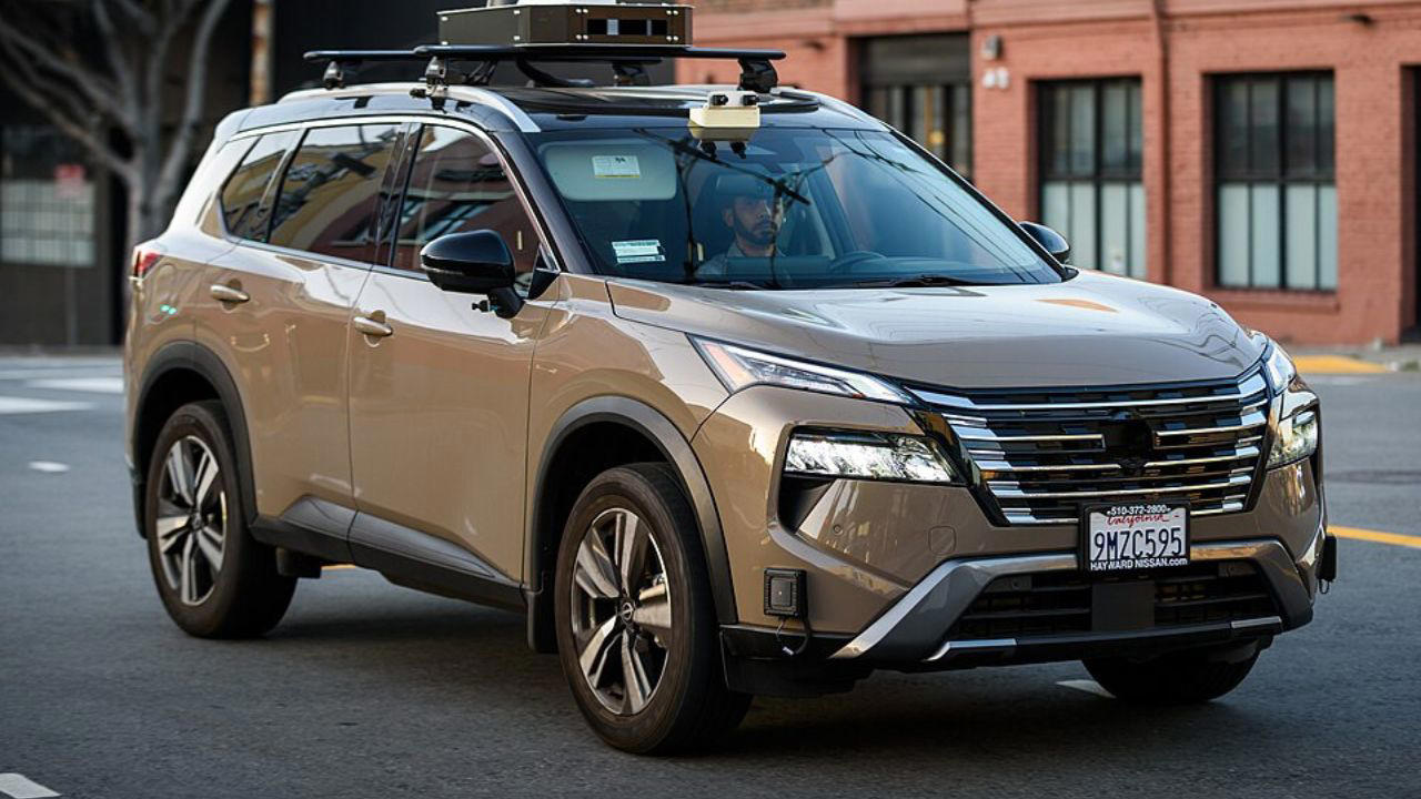 Nissan recalls 640K Rogue SUVs over engine, throttle defects