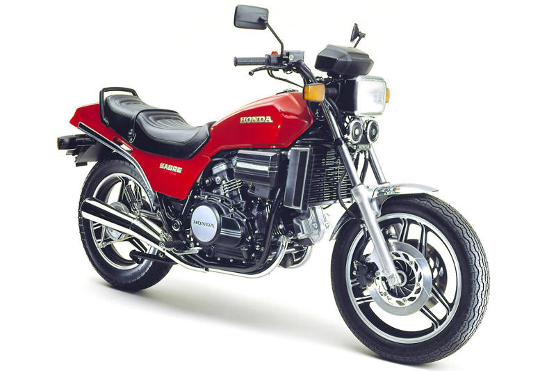 ホンダ「VF750セイバー」「VF750マグナ」（1982年）【80年代に登場したホンダのバイク図鑑】