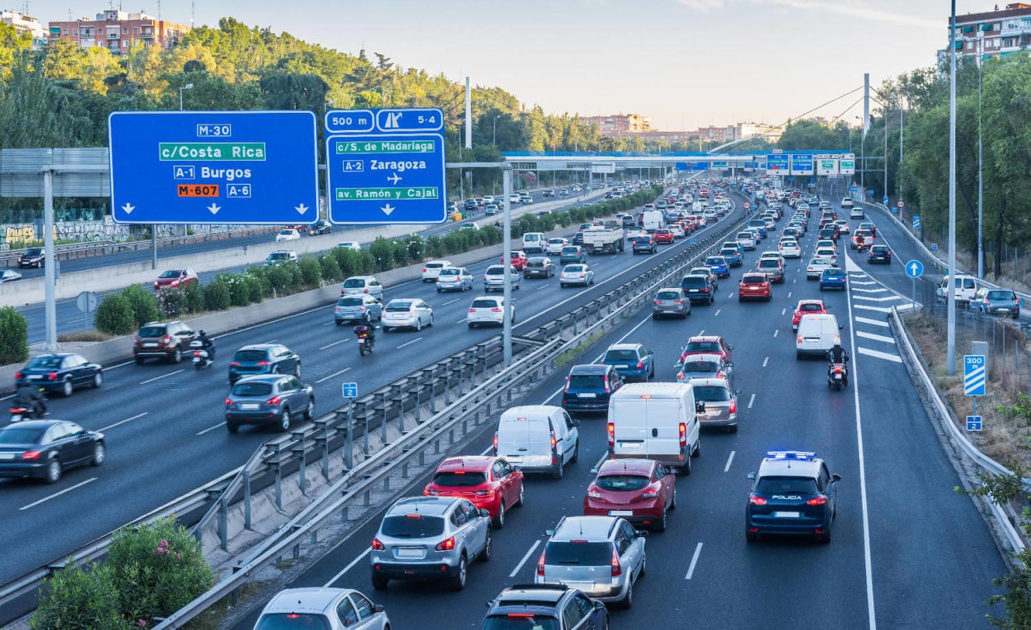 Ni claras ni estables: las quejas de conductores con las ayudas a la compra de los coches