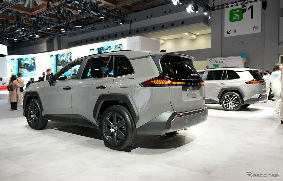 「間違いなく正解」新型トヨタ『RAV4』がSNSで話題沸騰! 注目グレードはやはり「GRスポーツ」