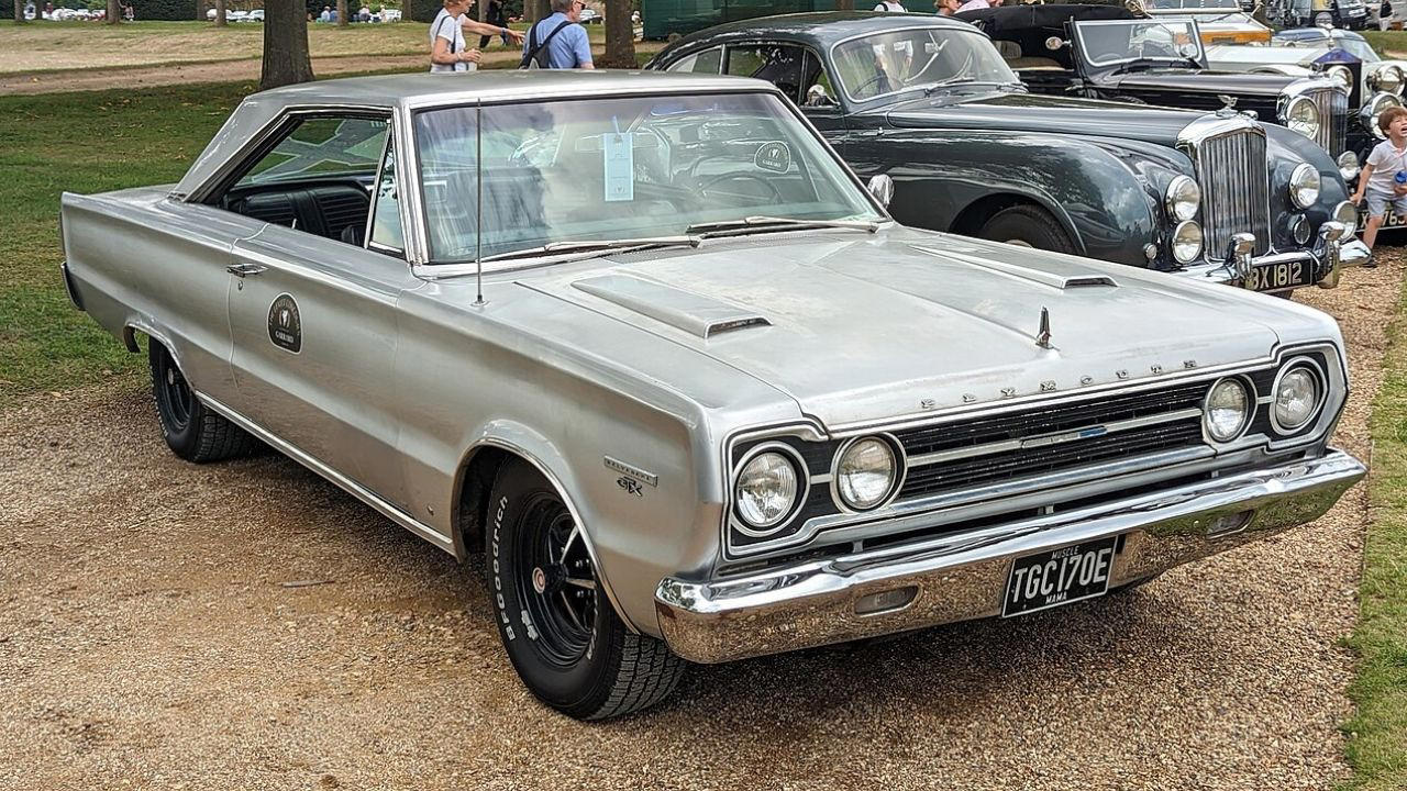 Plymouth, How the 1967 Plymouth GTX earned its gentleman’s muscle reputation