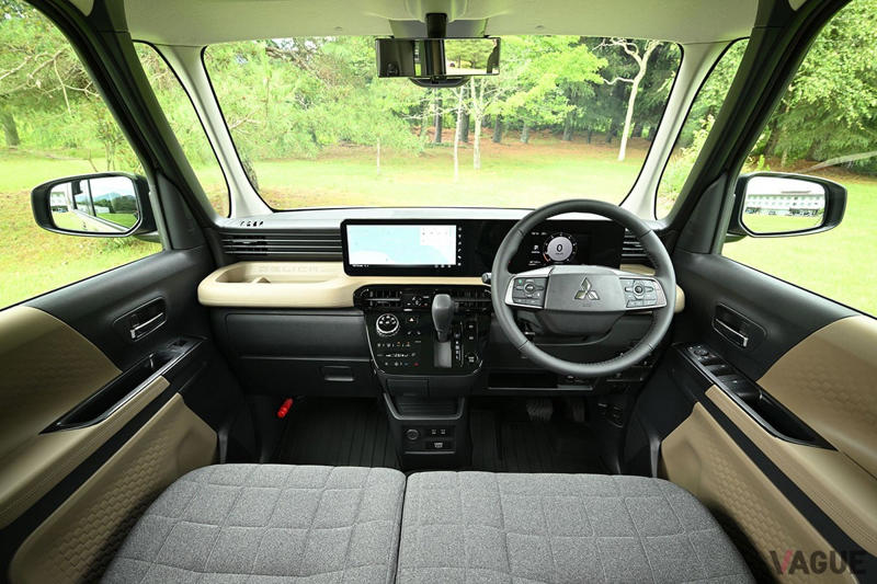 人気モデル三菱「デリカミニ」の荷室はレジャードライブを満喫できる? 旅行には行ける? 気になる新型のラゲッジスペースをチェック