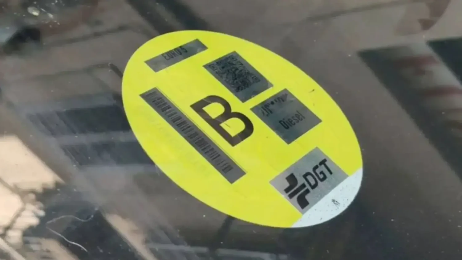 Los coches con etiqueta B ya empiezan a sentir la presión. Ya hay una gran ciudad española que empezará a prohibirlos en 2028