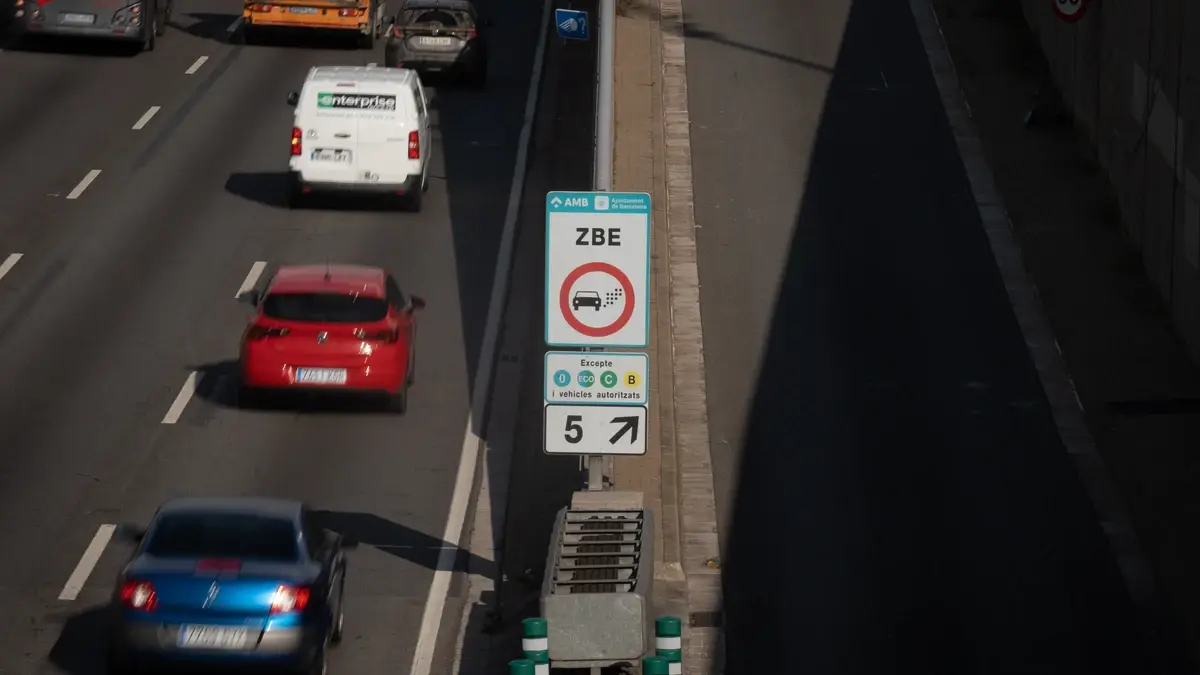 Citroën, La ZBE de Barcelona se endurece: estos vehículos no podrán circular en 2028