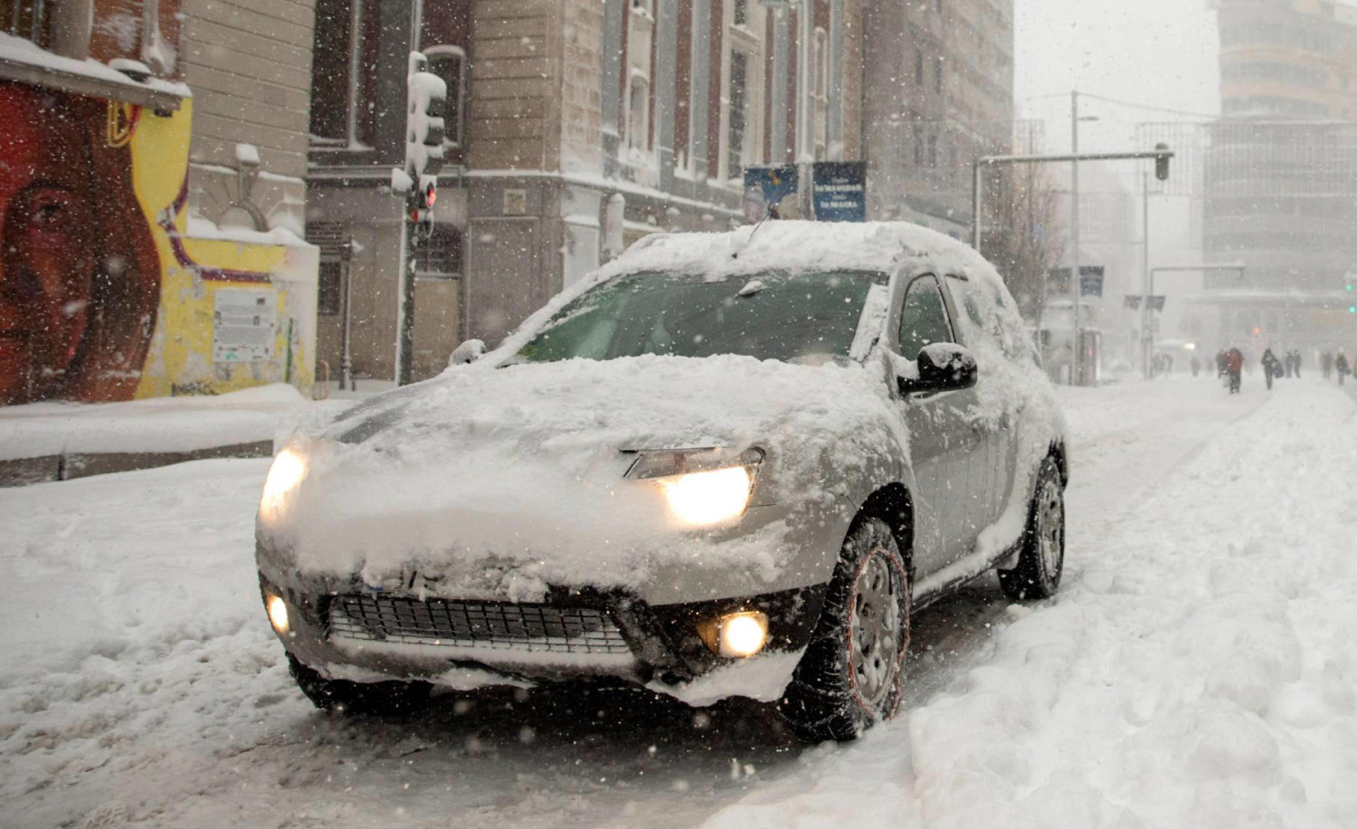 Adiós a la corrosión: la sal que derrite la nieve en la carretera puede dañar tu coche y así puedes evitarlo