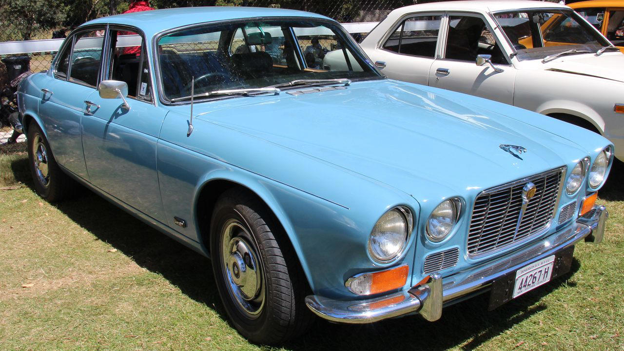 Why the 1972 Jaguar XJ12 focused on smooth power