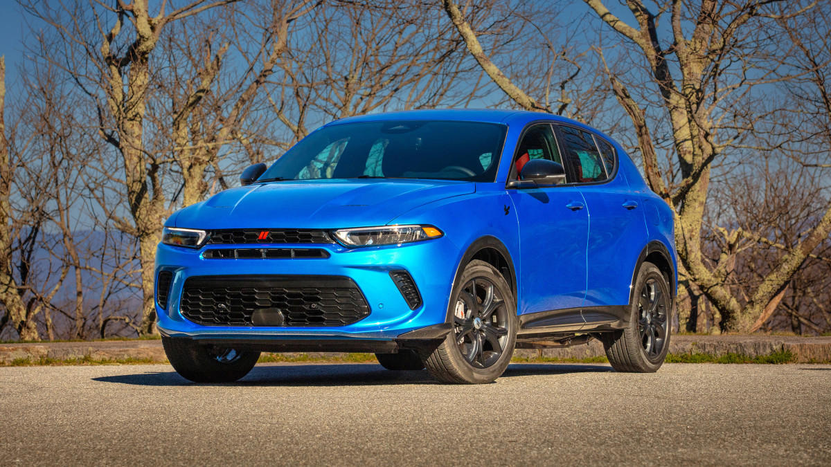 Jeep and Chrysler hybrids killed off in major powertrain shake-up