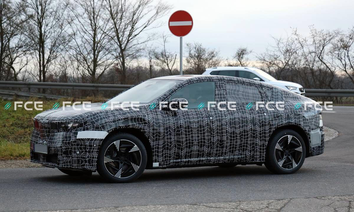 BMW filtra sin querer su ofensiva eléctrica: llegan los i3, iX4 e iX5