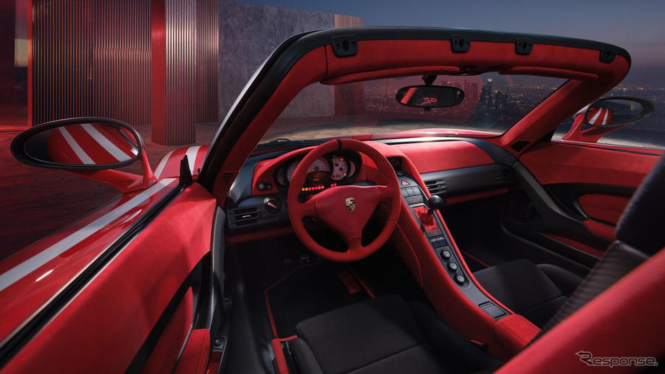 ポルシェのスーパーカー「カレラGT」、20年経て新車状態にフルレストア…1970年のルマン優勝車に着想