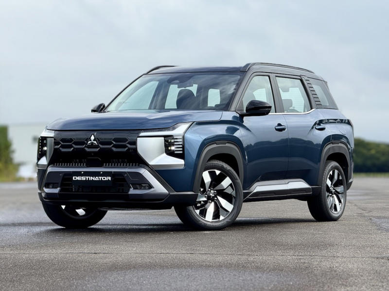 The Mitsubishi Pajero is coming back, and now we know when