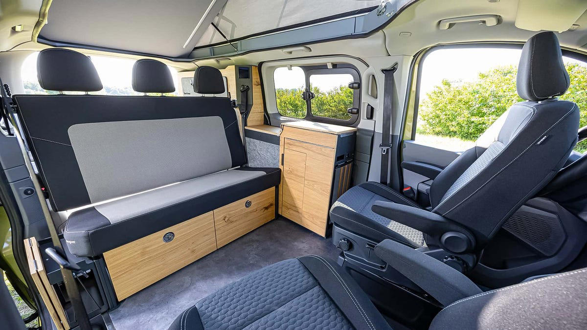 La furgoneta camper más versátil de 2026 con la que podrás viajar cómodamente sin renunciar al buen gusto