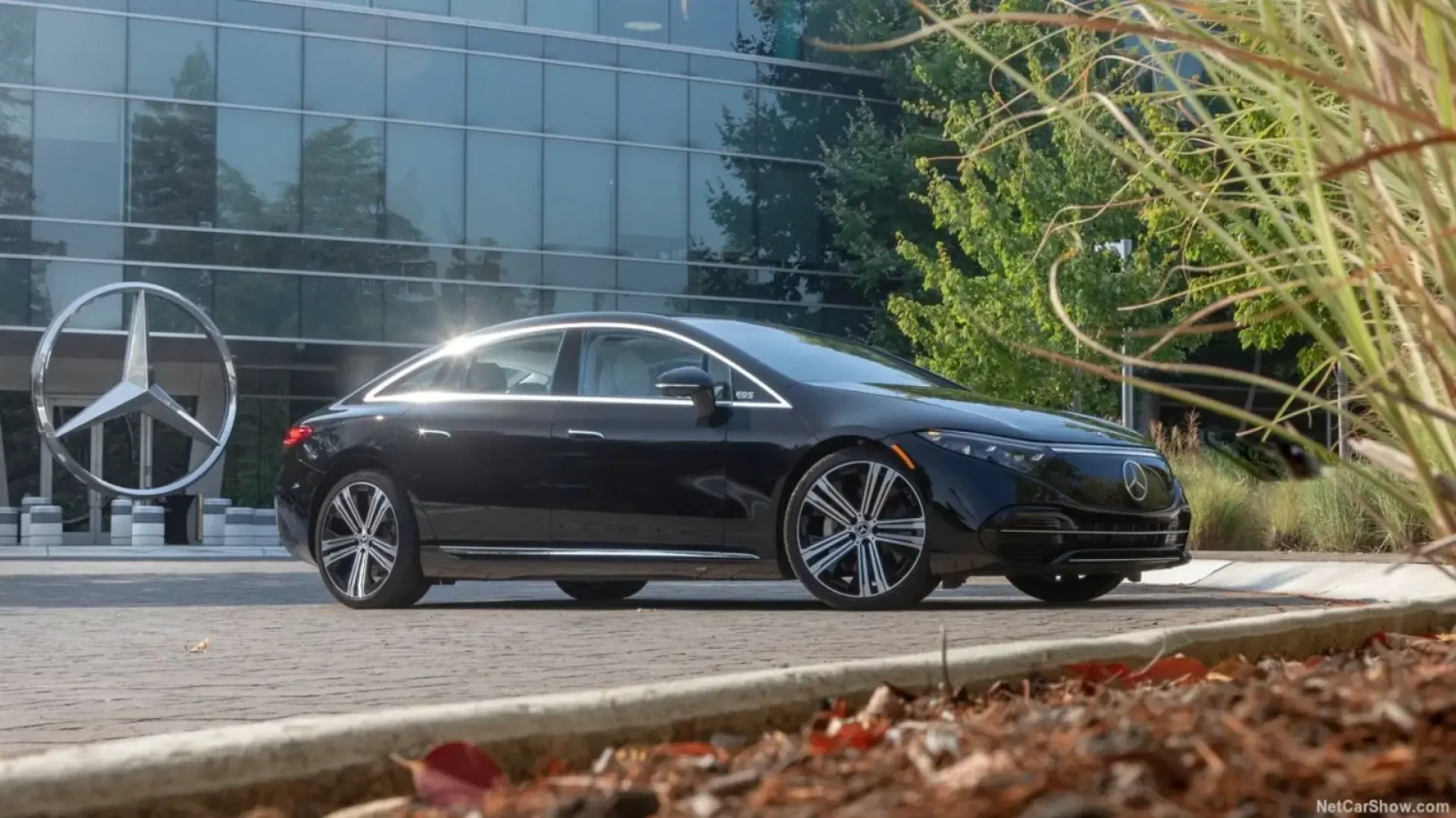 Sin gasolina ni diésel, este coche puede recorrer 780 km con tan solo una carga según las pruebas europeas