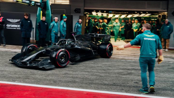 Newey no teme diseñar y dirigir Aston Martin de forma simultánea: “No les he facilitado la vida, todo lo contrario”