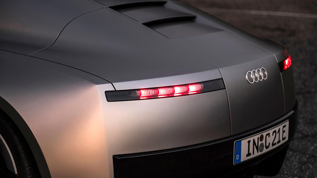 Audi rompe el silencio sobre la cancelación de los 718 eléctricos mientras Porsche se esconde