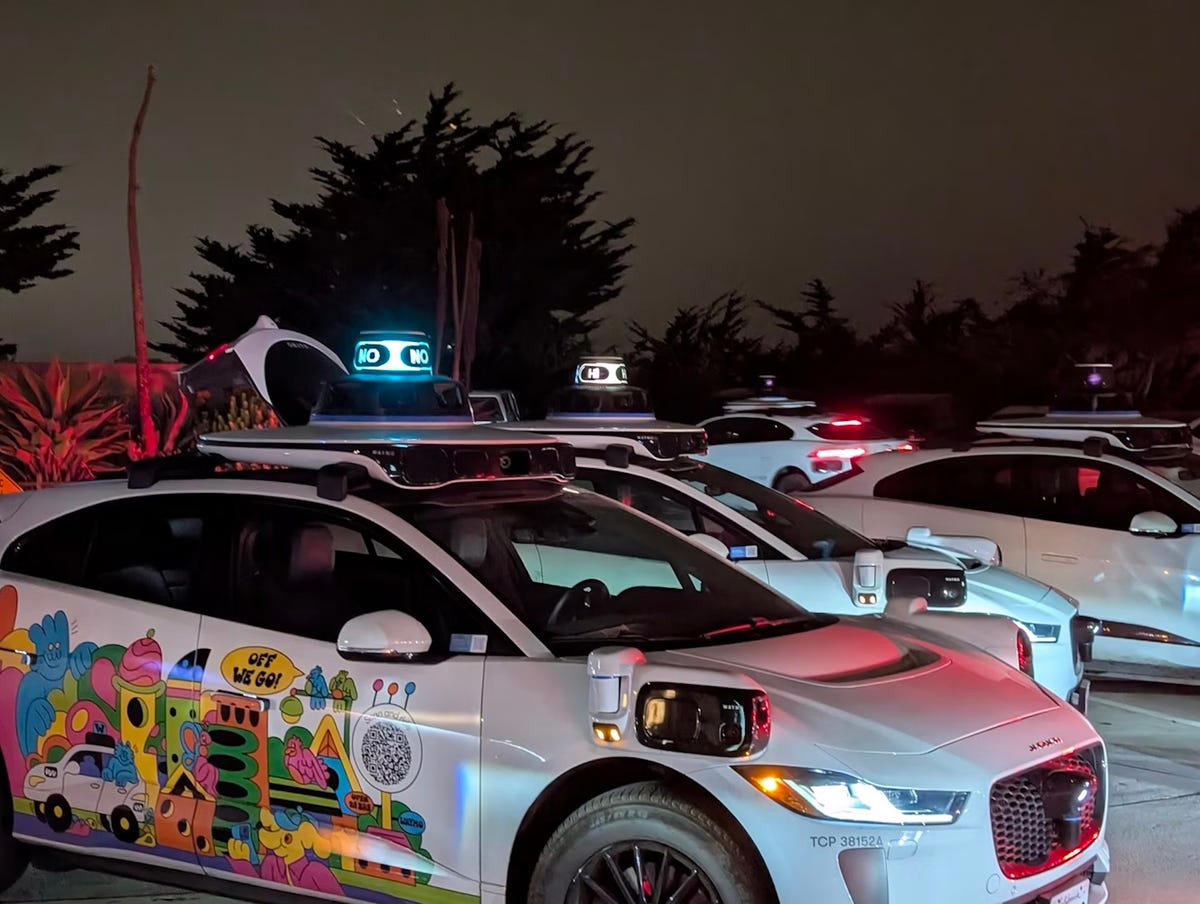 Waymo ofrece 17 euros para solucionar este problema de sus robotaxis