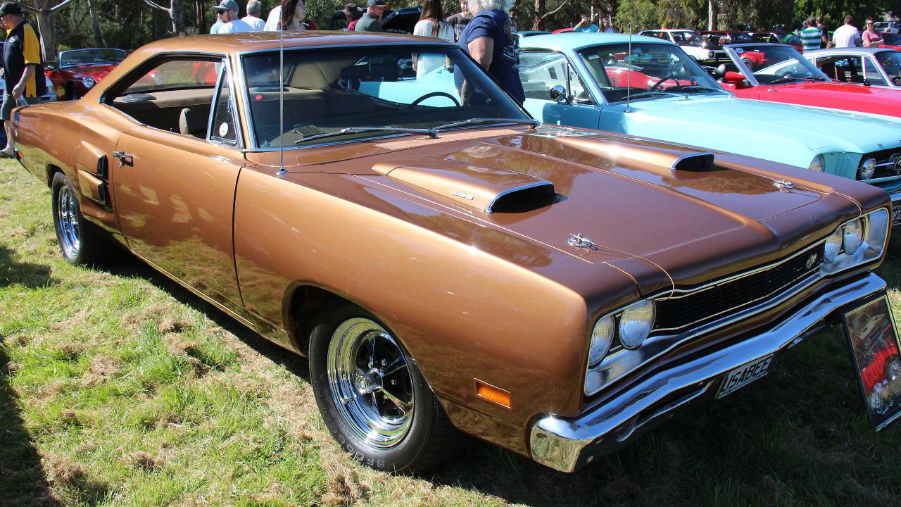 1969 Super Bee Six-Pack tech made it the street sleeper from hell—inside the setup