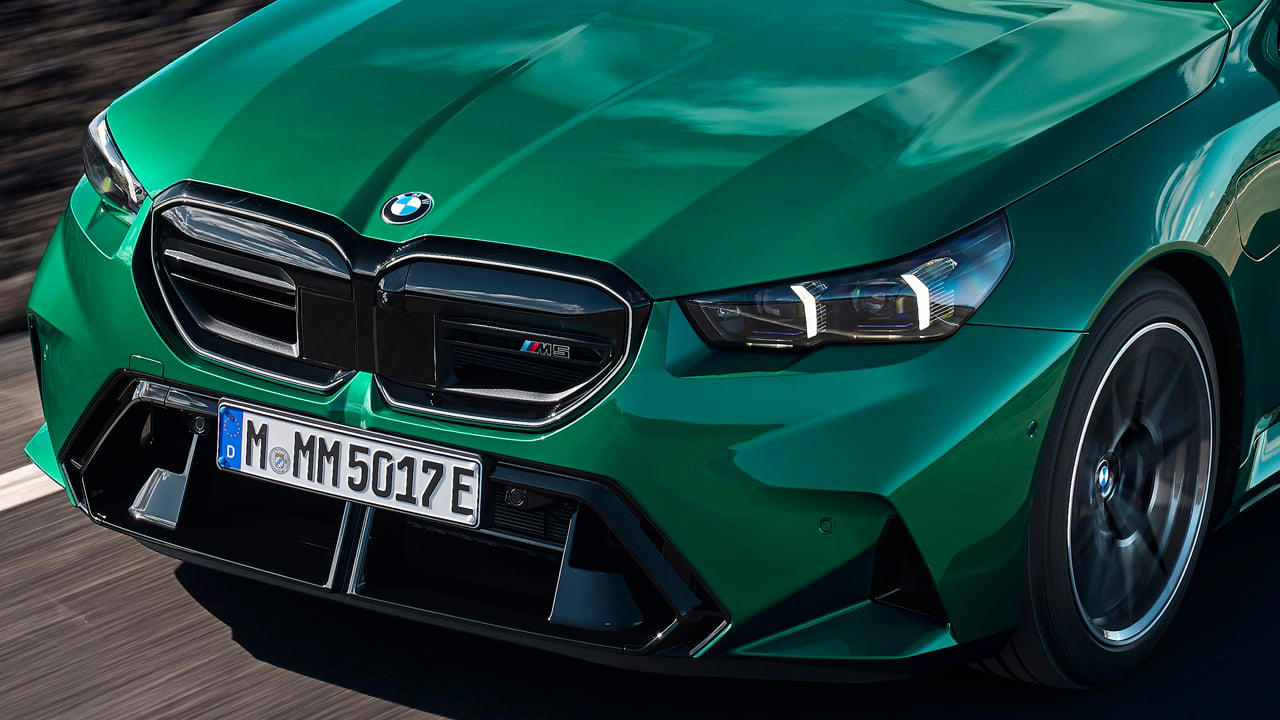 BMW salva sus V8 para la era Euro 7 con un cambio de motor que nadie esperaba (y no es eléctrico)