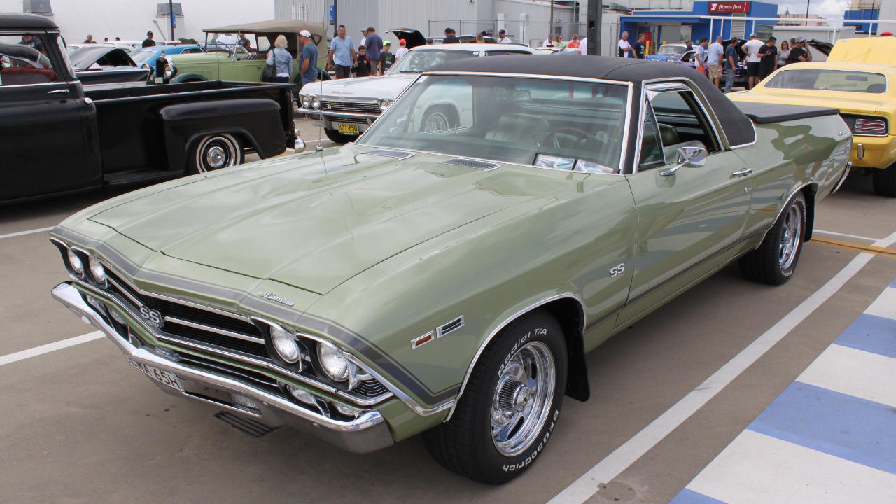 This 1969 El Camino SS found a way to be two things at once