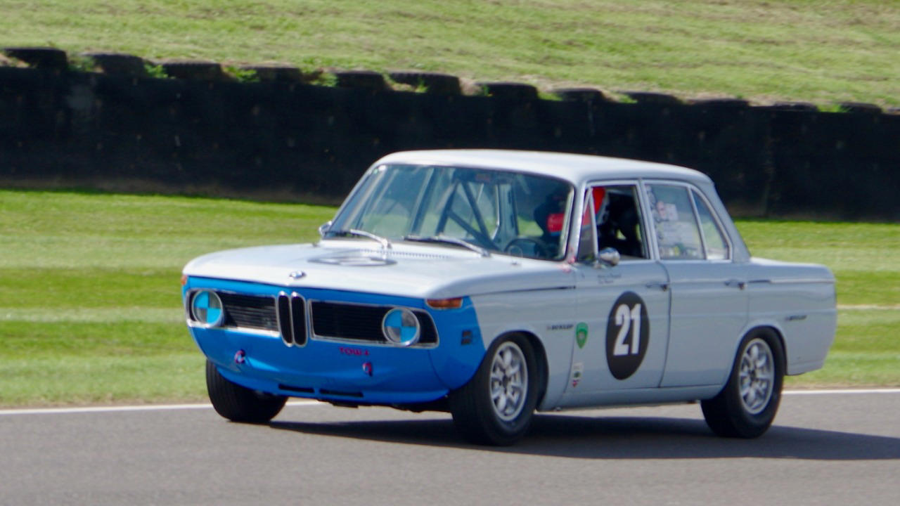 Why the 1965 BMW 1800 stayed underrated