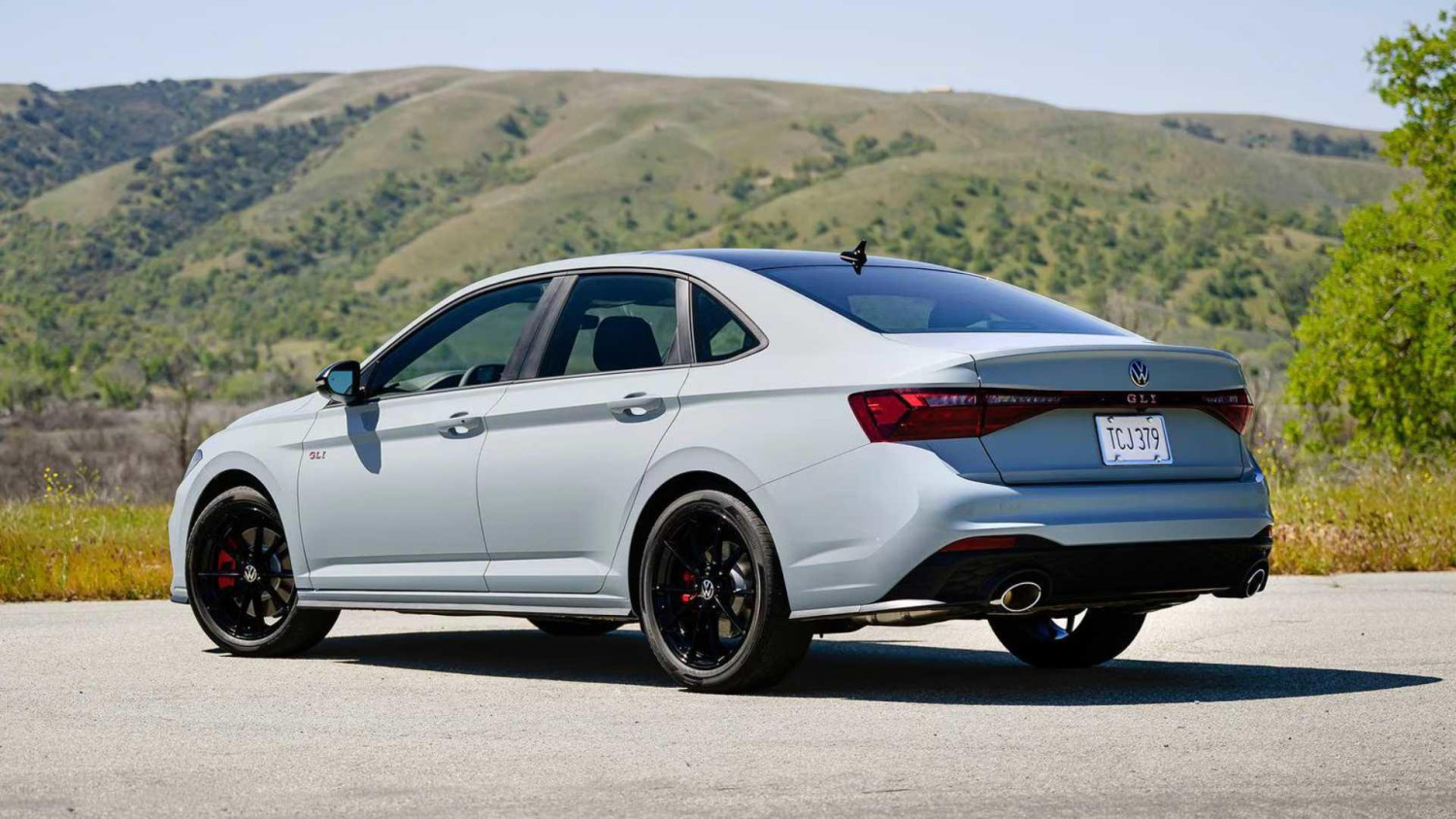 2027 Volkswagen Jetta GLI drops manual transmission