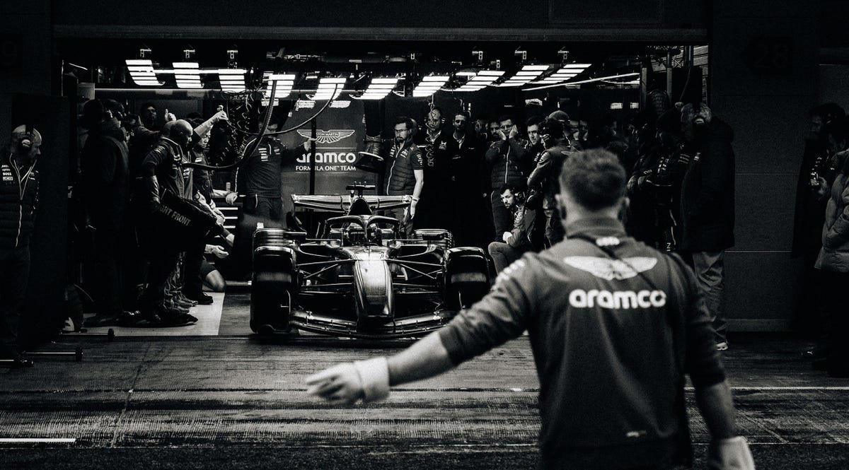 Un jefe de Aston Martin F1, sobre el AMR26 de Adrian Newey para Fernando Alonso y Lance Stroll: "Otro nivel"